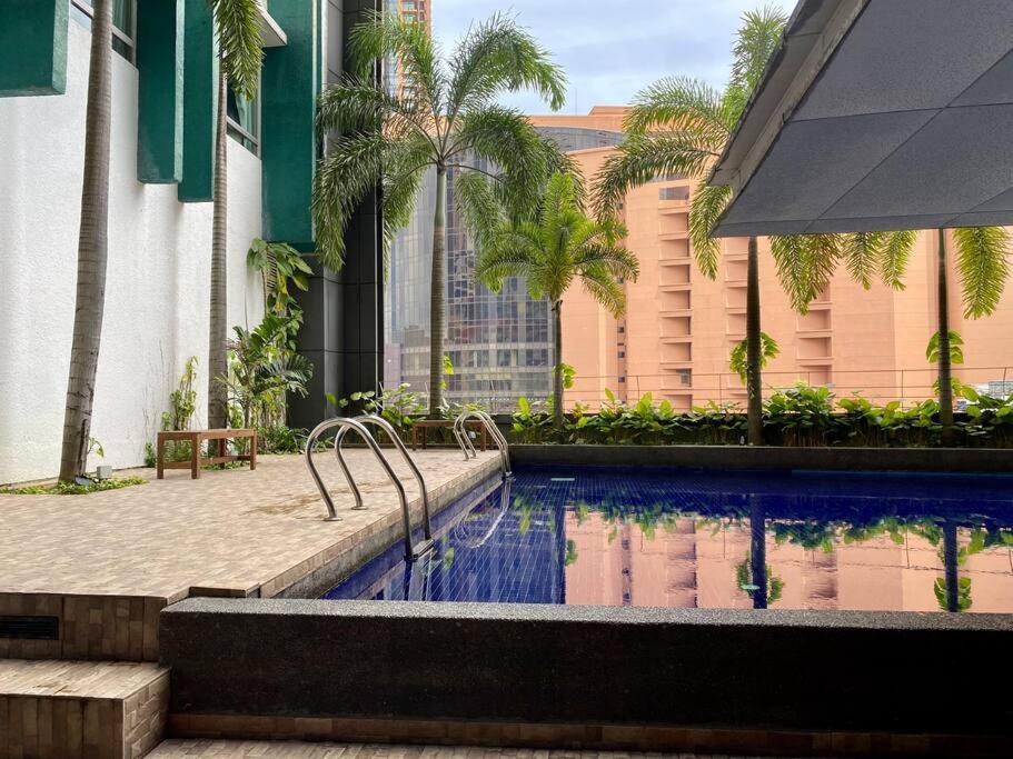 クアラルンプールSpacious 3R,2R,Studio 5Min Walk To Time Square,Lalaport, Pool,Gym,Wifiアパートメント エクステリア 写真